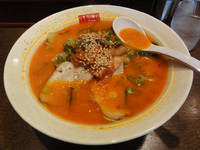 「山神担麺」@山神山人 新在家店の写真