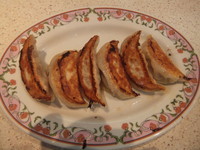 「餃子181円(金曜日特価)→0円＆大仏ラーメン530円」@餃子の王将 西白井店の写真