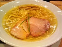 「塩そば」@Japanese Soba Noodles 蔦の写真