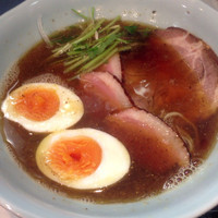 「にほんいち醤油そば。」@麺巧 潮の写真