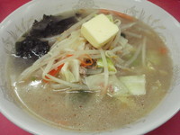 「塩バターラーメン 【600円】」@中華 五番の写真