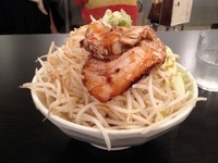 「ツキソバ汁あり（７５０円）全マシ」@月ノ魚 羽生駅前店の写真