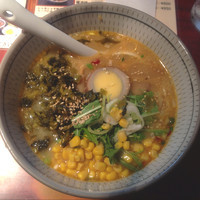 「高菜入りみそ麺  800円」@摩天楼の写真
