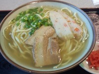 「沖縄そば」@伊芸サービスエリア（下り）レストランの写真