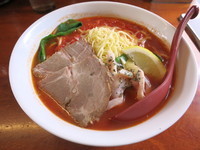 「伊太利ー麺　トマト味（大盛）+ロースちゃーしゅー+チーズ」@らーめん RYOMAの写真