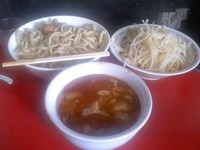 「大豚つけ麺、ラー油抜少な目、６００、野菜ましまし」@蓮爾 登戸店の写真