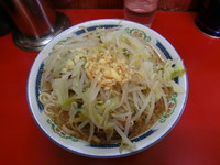 「小ラーメン豚入り（￥600）」@ラーメン二郎 目黒店の写真