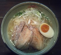 「塩らーめん」@麺屋 玉ぐすくの写真