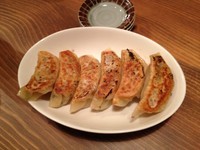 「餃子（￥350）」@シバライズの写真