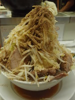 「ラーメン(100円)，大盛(100円)､魚粉(50円)」@ラーメン大 我孫子店の写真