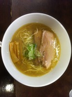 「しおらーめん」@ラーメン専門店 なるとやの写真