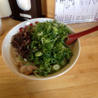 「九条ネギ増し豚そば」@麺や 木蓮の写真