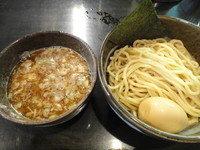 「つけ豚そば＋味玉」@まるぶし とんやの写真