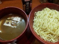 「最強つけ麺大盛　豚骨＋鶏＋魚介　400ｇ930円」@○寅 麺屋 山本流の写真