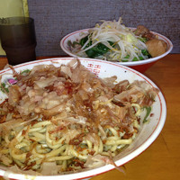 「小ラーメン＋つけそば【800円】」@豚星。の写真