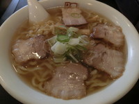 「喜多方ラーメン(580円)+大盛り(150円)」@喜多方ラーメン 坂内 大森店の写真