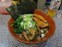 「らーめん　650円 　ネギ多め」@熟成鶏醤油らーめん 上弦の月の写真