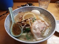 「塩野菜ラーメン+味玉」@福輪家の写真