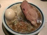 「醤油ラーメン（大盛）＋煮玉子\1302」@神名備の写真