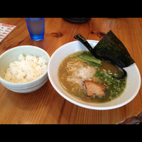 「九十九里産煮干ラーメン¥750+ライス無料」@三代目麺処 「まるは」極 船橋店の写真