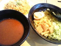 「焼き味噌つけ麺＋半チャーハン」@和牛 炭火焼肉 くろ毛の写真