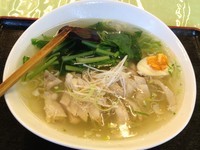 「鶏塩ラーメン（￥900）」@中華めし処 梅の木交差点の写真