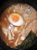 「豚骨魚介らーめん　「680円」」@まんぼうの写真