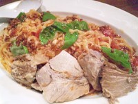 「【6月限定】トマトバジル￥780・豚増し￥120」@ラーメンアキラの写真