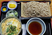 「もりそばミニ玉子丼セット　800円」@おそば やぶの写真