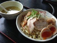 「【期間限定】梅塩つけめん780円大盛り100円味玉100円」@中華そば 田家 本店の写真