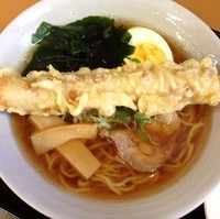 「昔ながらのラーメン（￥400）＋ちくわ天（￥100）」@名代 富士そば 蒲田店の写真