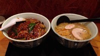 「5時からセット(マーボナス＋味噌らーめん)850円」@らーめん大紅の写真