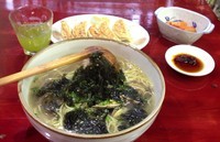 「あさりら～めん＋焼き餃子(680円＋350円)」@麺処 さかくらの写真