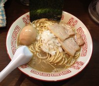 「中華そば 680円＋味玉 100円」@中華ソバ 伊吹の写真