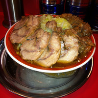 「小ラーメン豚入り (¥750)野菜、脂、普通 ニンニク無し」@ラーメンタロー 大森の陣の写真