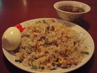 「にんにくチャーハン　【650円】」@珍來総本店 八潮ドライブイン店の写真