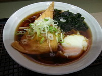 「朝そば（３００円）うどん変更」@名代富士そば 五反田店の写真