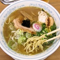 「【GW限定】和出しラーメン（じゃこ飯セット）　1,000円」@MENYA 食い味の道有楽の写真