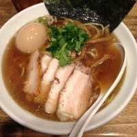 「特製平子煮干そば＋肉めし醤油バター」@新橋 纏の写真