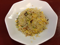 「ラーメン（醤油）＋半チャーハン」@千鶴屋の写真