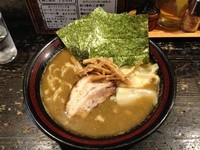 「煮干らーめん」@すごい煮干ラーメン凪 西新宿7丁目店の写真