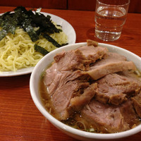 「チャーシューざる」@らあめん 満来の写真