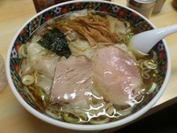 「わんたん麺大盛り￥1400」@春木屋 荻窪本店の写真