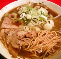 「中華そば(並)＋ヤキメシ1／2セット(980円)」@末廣ラーメン本舗 盛岡分店の写真