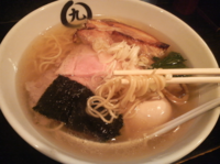 「[金曜限定] 鯵煮干の塩そば（＋味玉と炙りチャーシュー）」@塩そば 桑ばらの写真