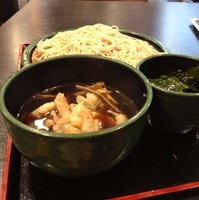 「肉もり（￥480）＋わかめ（クーポン）」@ゆで太郎 人形町2丁目店の写真