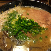 「ラーメン」@博多一幸舎 博多デイトス店の写真