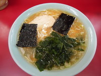 「ラーメン(並)180g　550円」@もっちゃんラーメンの写真