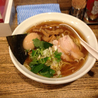 「平子煮干そば680円、味玉100円」@新橋 纏の写真