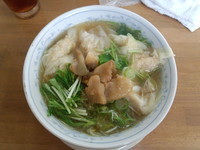 「シャリっとワンタン麺」@MENYA 食い味の道有楽の写真